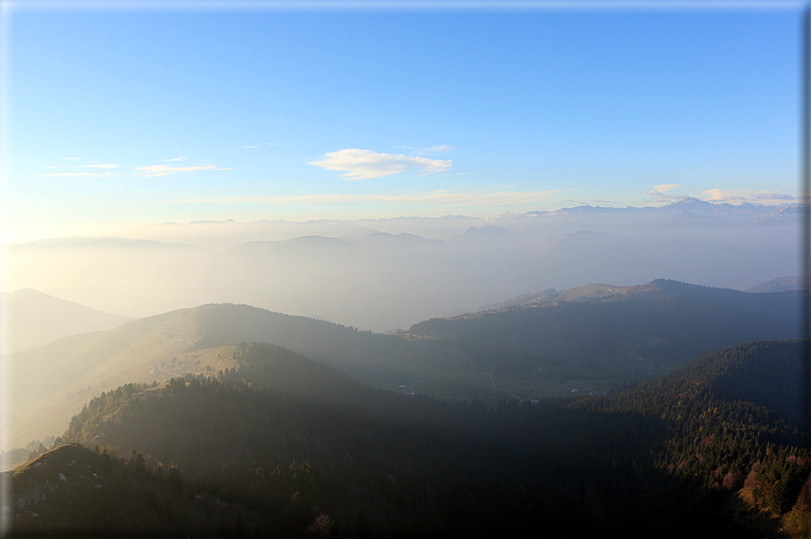 foto Cima Grappa in Autunno